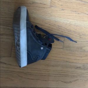 Kids shoes size 1. Worn a few times only.